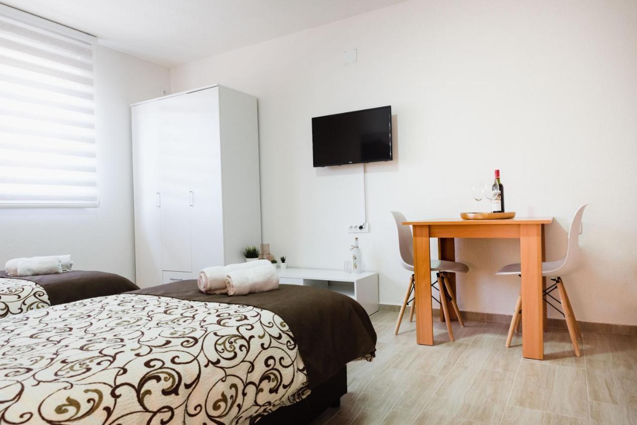 Apartmani Centar Lux New Zrenjanin Exteriér fotografie