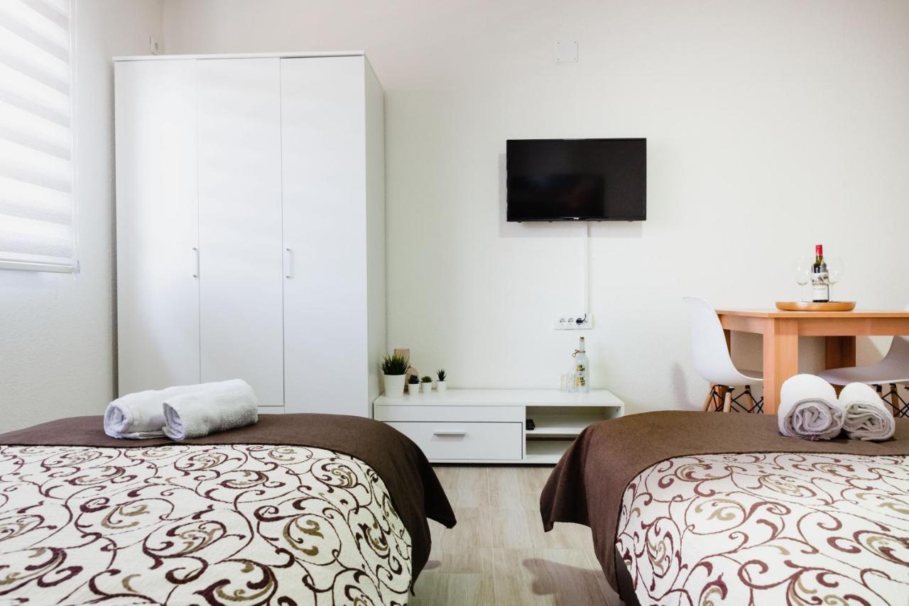 Apartmani Centar Lux New Zrenjanin Exteriér fotografie