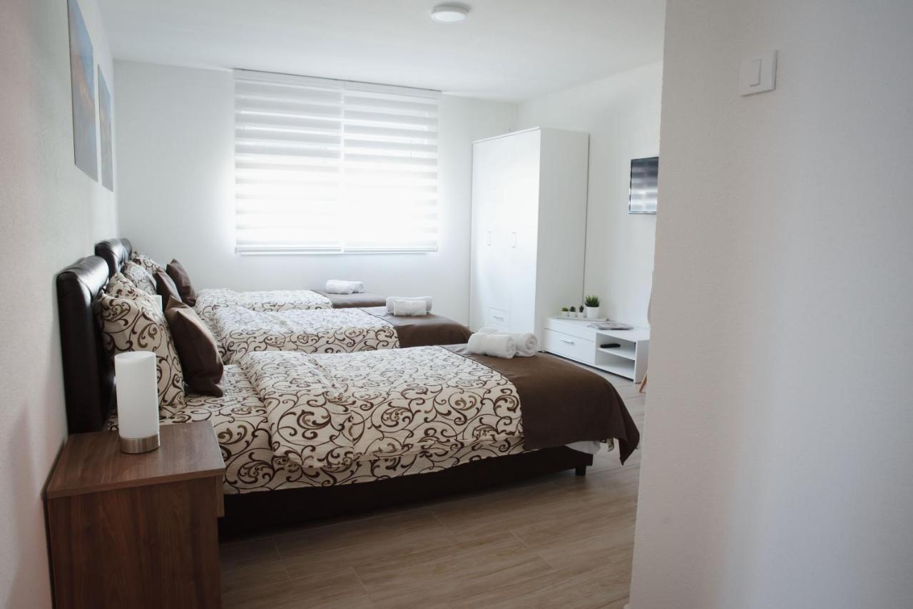 Apartmani Centar Lux New Zrenjanin Exteriér fotografie
